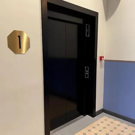 In Noblessner Appartement *